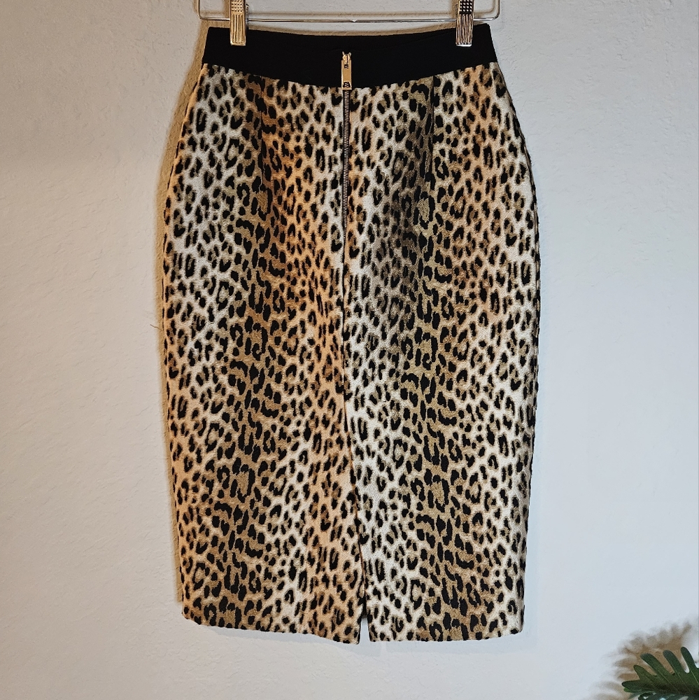 Les Copains Leopard Print High Waisted Textured Pencil Knee Length Wiggle Skirt - Picture 4 of 14